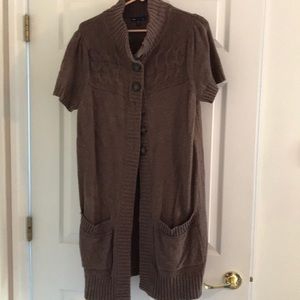 Gap Long short sleeved sweater